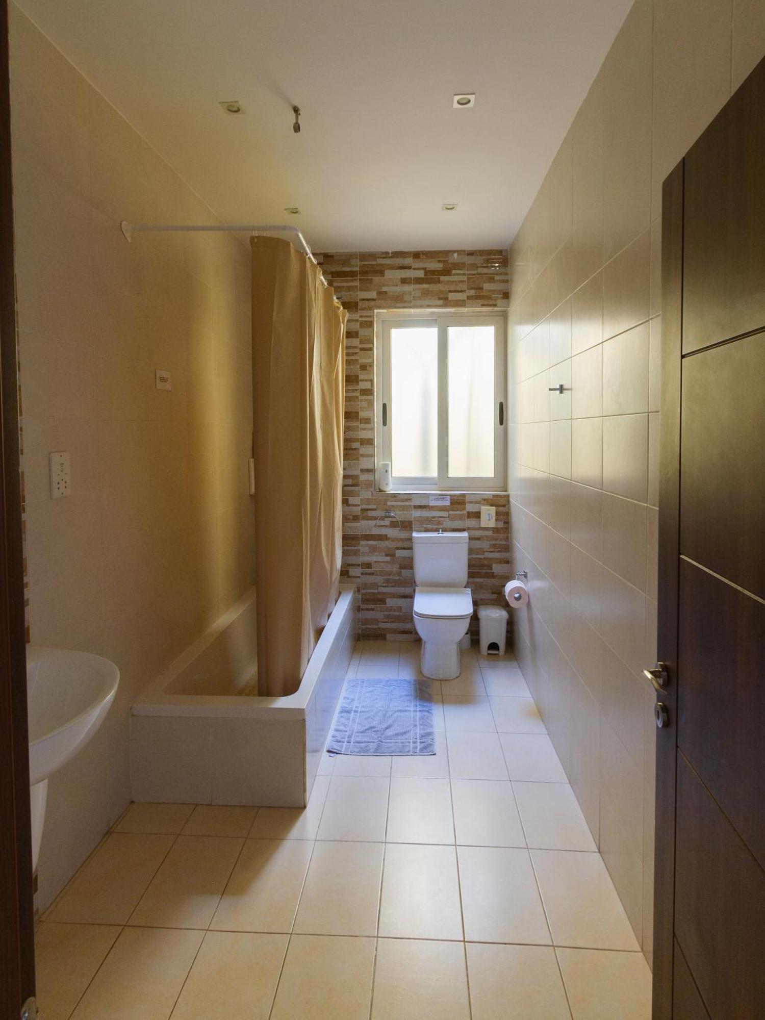 Modern & Central 2 Bedroom & 2 Bathrooms Apartment 姆西达 外观 照片