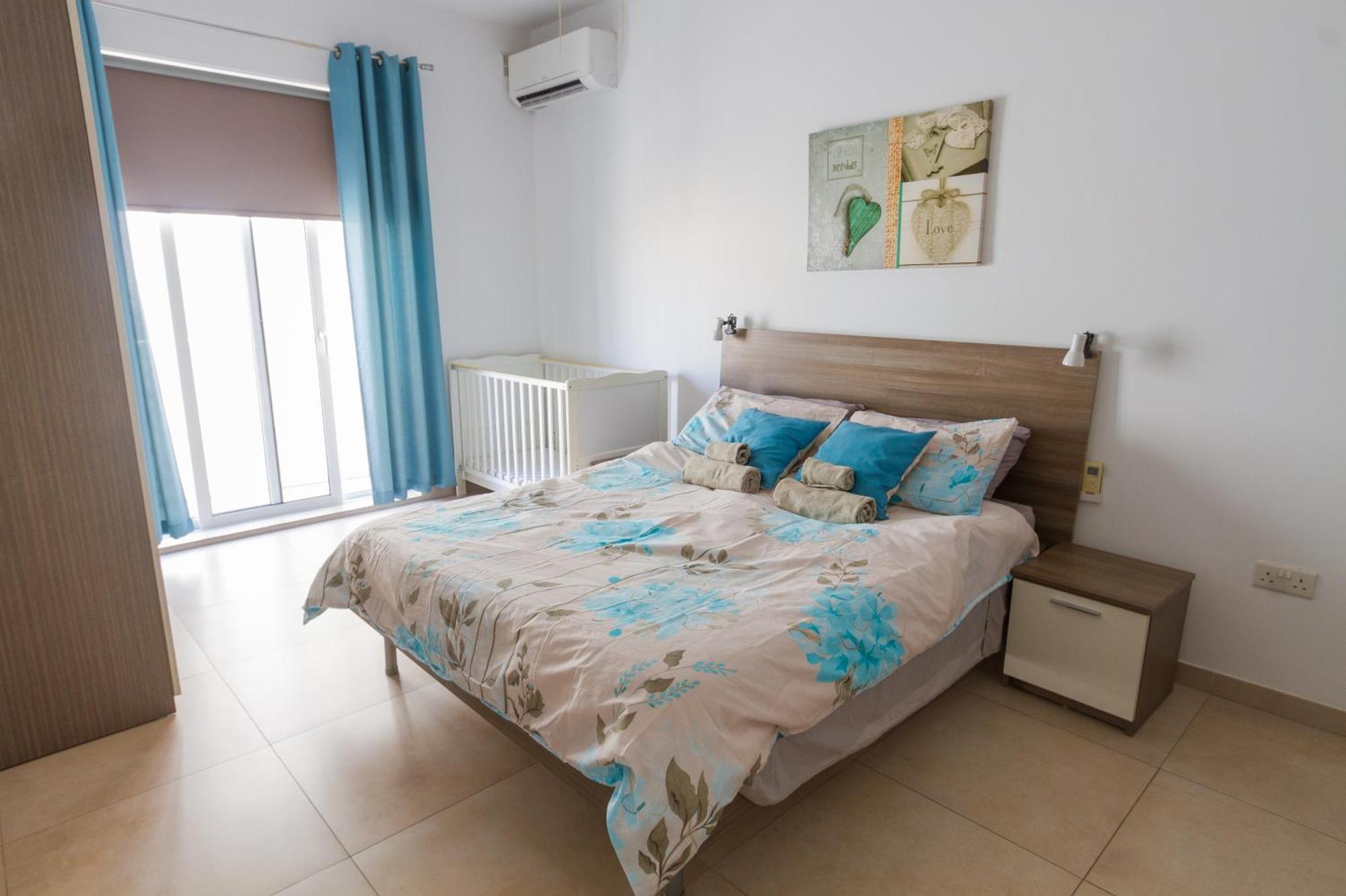 Modern & Central 2 Bedroom & 2 Bathrooms Apartment 姆西达 外观 照片