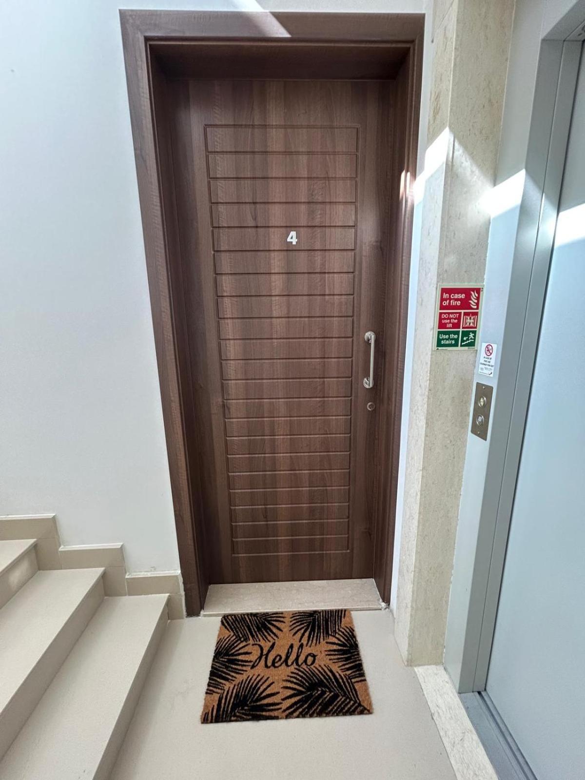 Modern & Central 2 Bedroom & 2 Bathrooms Apartment 姆西达 外观 照片